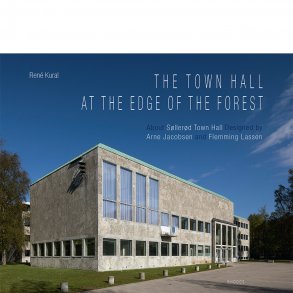 The Town Hall at the Edge of the Forest (af Ren Kural)